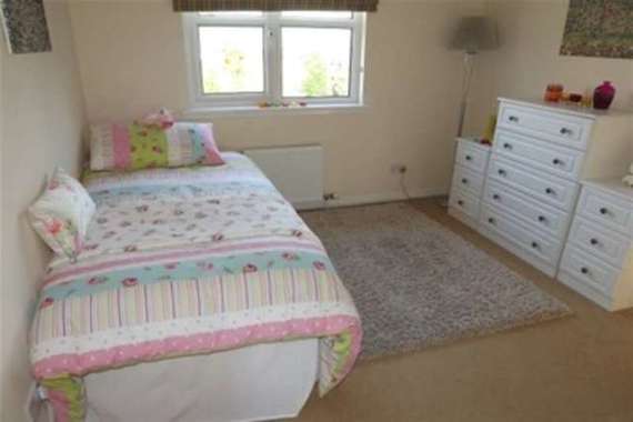 5 Bedroom Detached