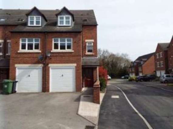 3 Bedroom End of Ter...