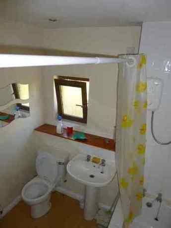 5 Bedroom Flat
