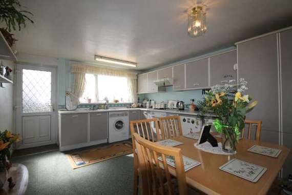 2 Bedroom Town House
