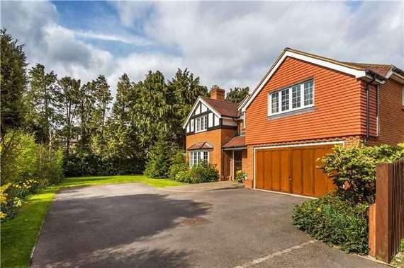 5 Bedroom Detached