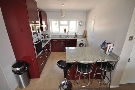 2 Bedroom Flat