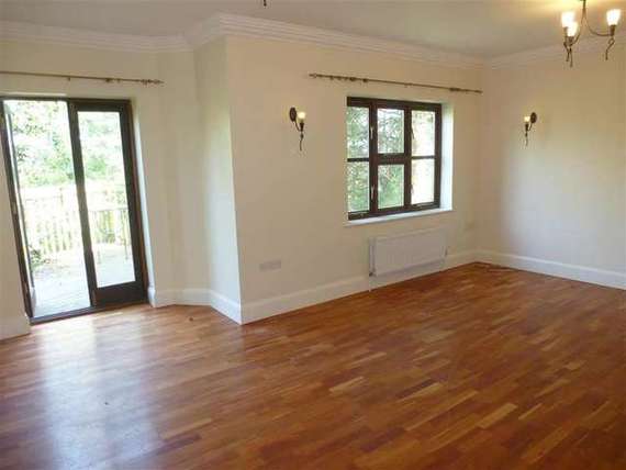 5 Bedroom Detached