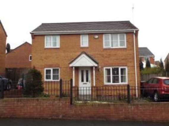 3 Bedroom Semi-Detac...