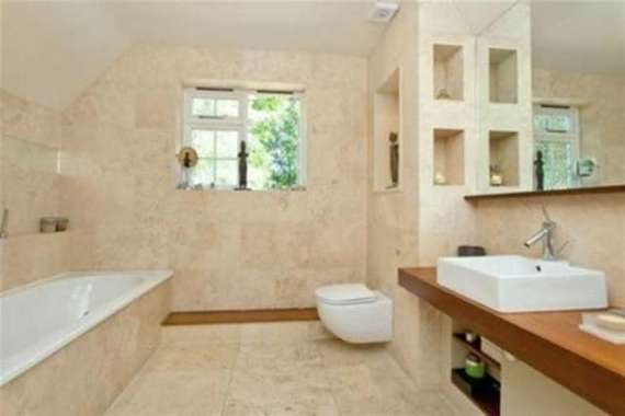 6&nbsp;Bedroom&nbsp;Detached