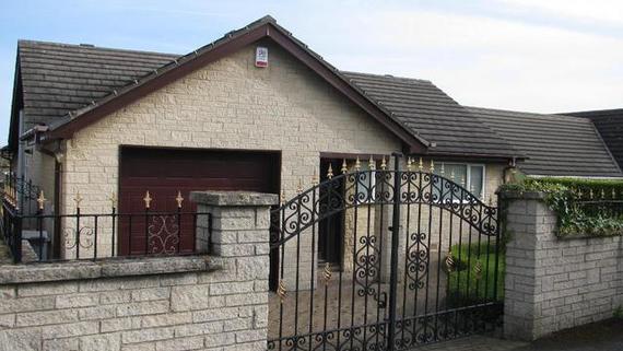 2 Bedroom Bungalow
