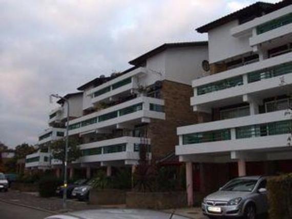 2 Bedroom Flat