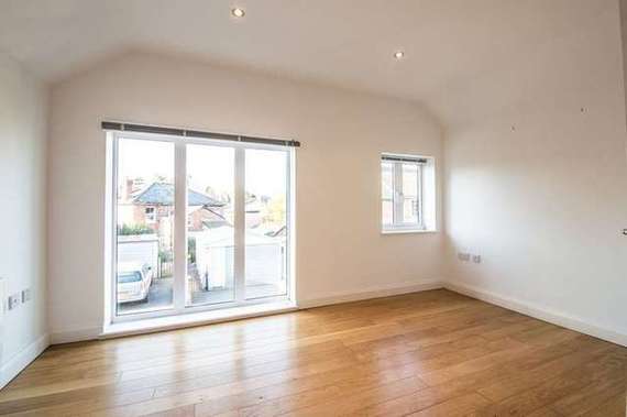2 Bedroom Flat
