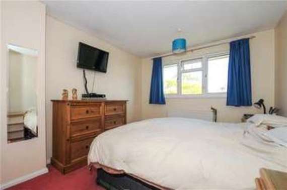 3 Bedroom Semi-Detac...
