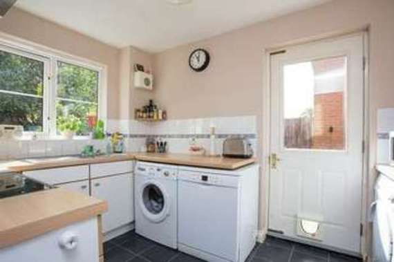 3 Bedroom Semi-Detac...