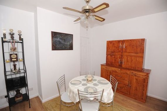 3 Bedroom Semi-Detac...