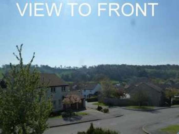 4 Bedroom Semi-Detac...