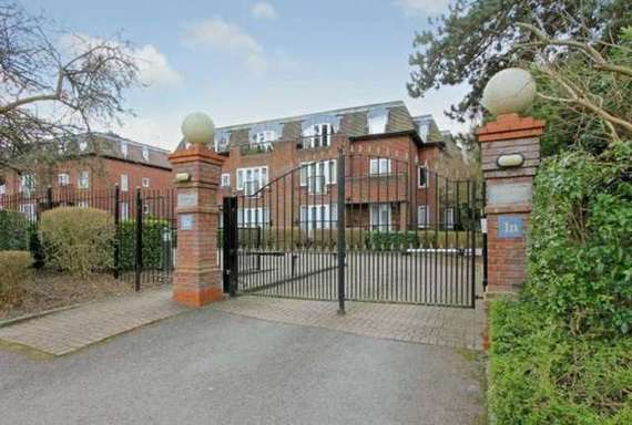 3 Bedroom Ground Fla...