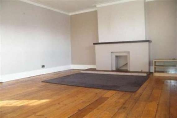 3 Bedroom Maisonette