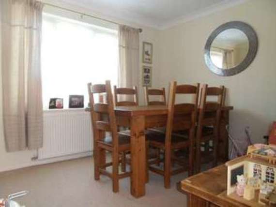 4 Bedroom Semi-Detac...