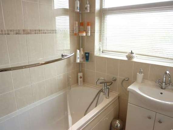 3 Bedroom Semi-Detac...