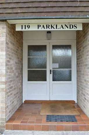 2 Bedroom Flat