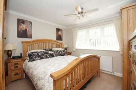 5&nbsp;Bedroom&nbsp;Detached