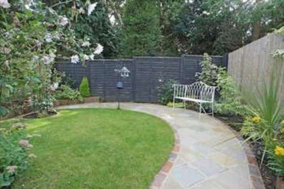 3 Bedroom Semi-Detac...