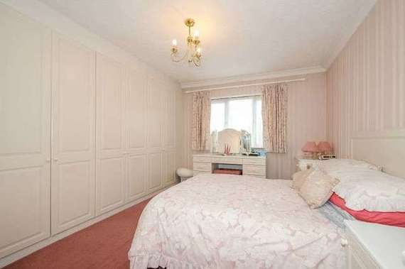 2 Bedroom Flat