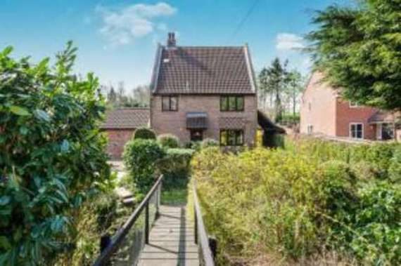 5 Bedroom Detached