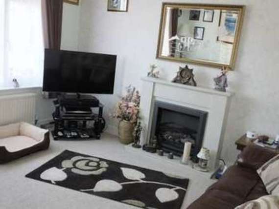 2&nbsp;Bedroom&nbsp;Detached