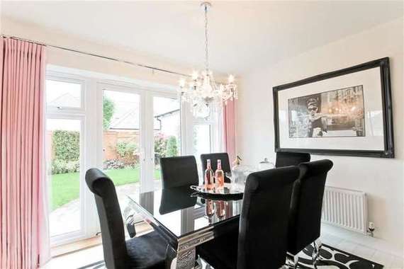 4&nbsp;Bedroom&nbsp;Detached