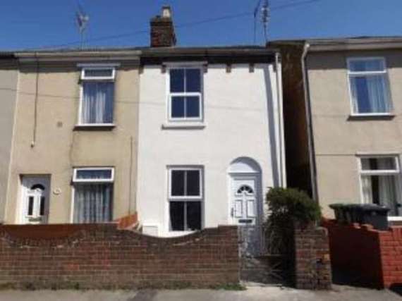 3 Bedroom End of Ter...