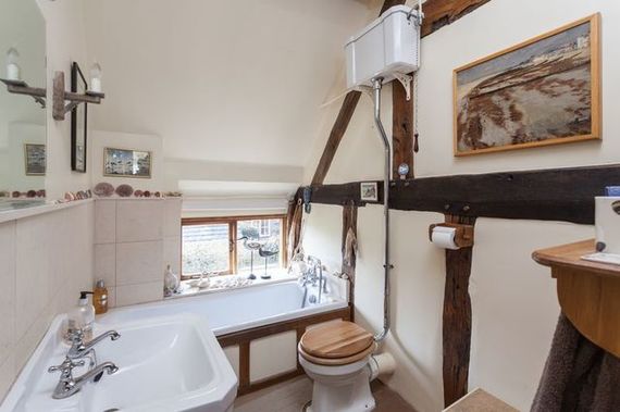 4 Bedroom Property