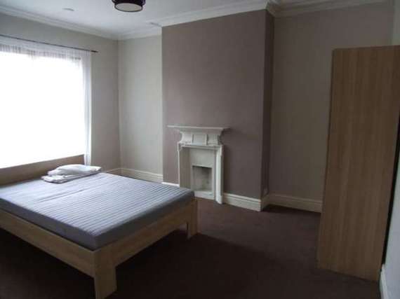4 Bedroom Terraced