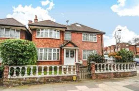 6 Bedroom Detached