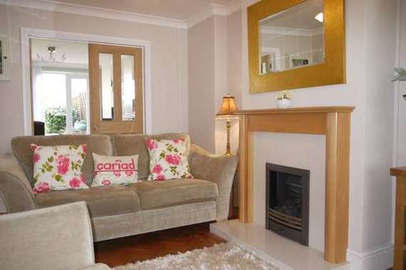 3 Bedroom Semi-Detac...
