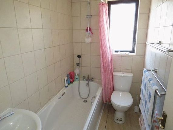 3 Bedroom Semi-Detac...