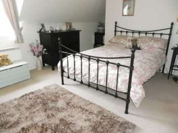 2 Bedroom Terraced