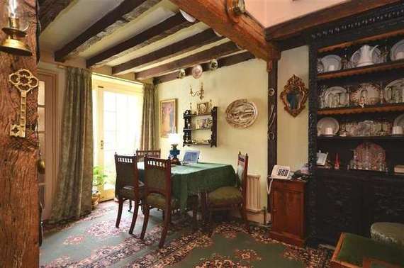 2&nbsp;Bedroom&nbsp;Detached