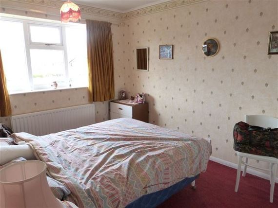 3 Bedroom Semi-Detac...