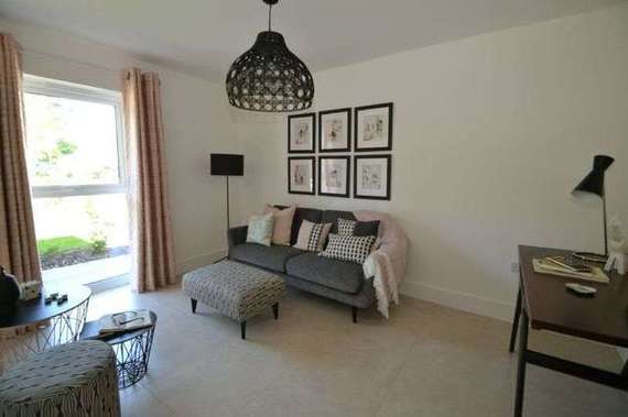 5&nbsp;Bedroom&nbsp;Detached