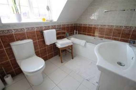 5 Bedroom Property