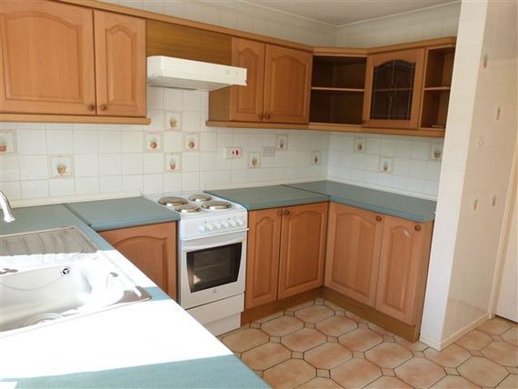 3 Bedroom Semi-Detac...