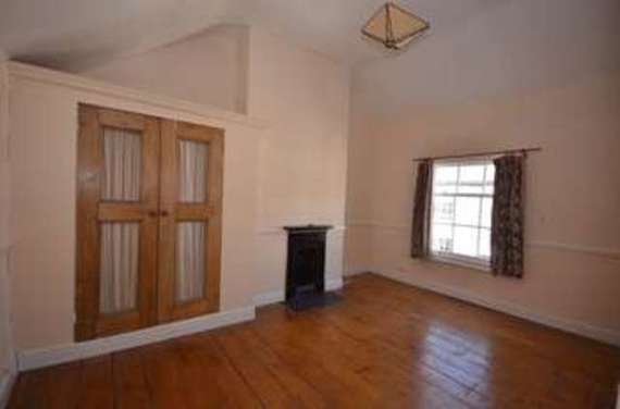 2 Bedroom Terraced