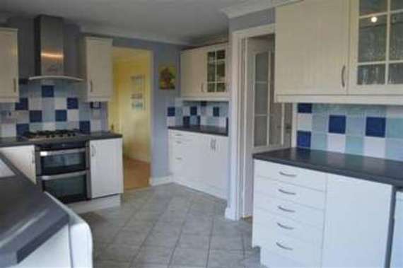 5 Bedroom Property