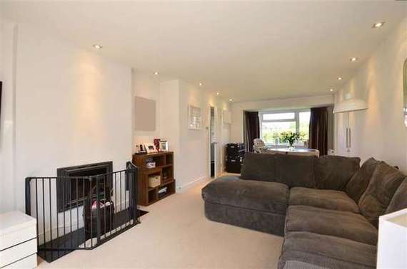 3 Bedroom Semi-Detac...