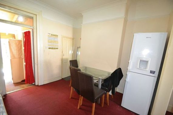 2 Bedroom Terraced