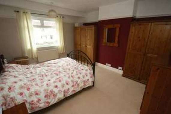 3 Bedroom Semi-Detac...