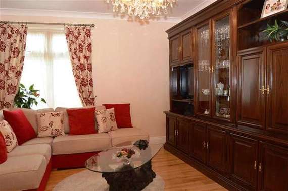 4 Bedroom Semi-Detac...