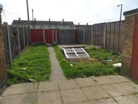 2 Bedroom Terraced