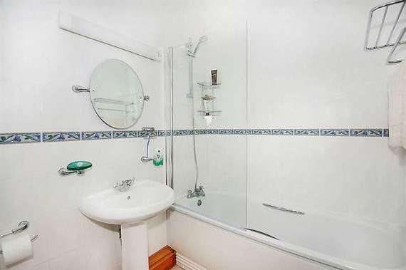 2 Bedroom Flat