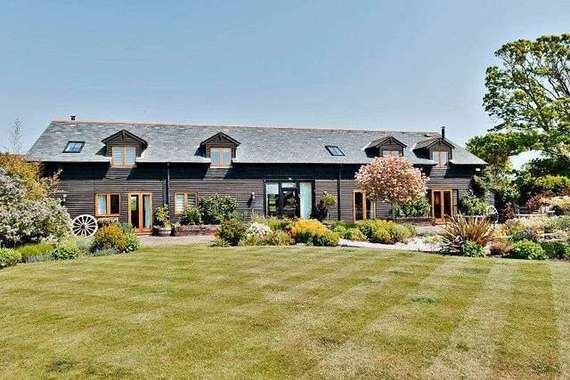 5 Bedroom Barn Conve...