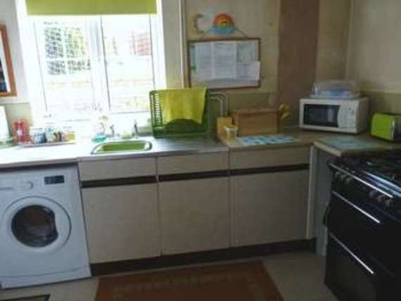3 Bedroom Semi-Detac...