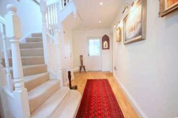 4 Bedroom Terraced